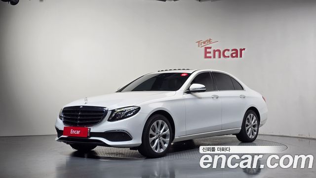 Mercedes-Benz E-Class (W213) E220d Exclusive