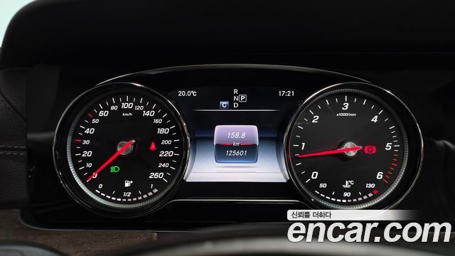 Mercedes-Benz E-Class (W213) E220d Exclusive 2017 — фото 8