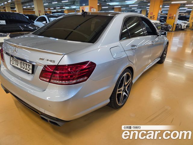 Mercedes-Benz E-Class (W212) E63 AMG 4MATIC 2012 — фото 14