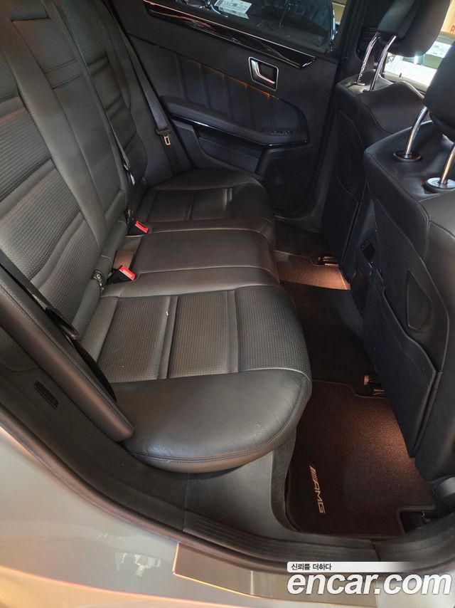 Mercedes-Benz E-Class (W212) E63 AMG 4MATIC 2012 — фото 18