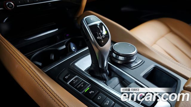 BMW X6 (F16) xDrive 30d 2018 — фото 9