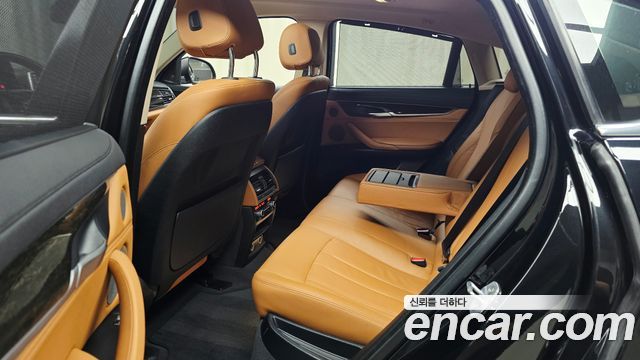 BMW X6 (F16) xDrive 30d 2018 — фото 12