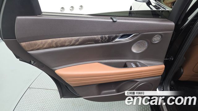 Genesis G80 (RG3) Gasoline 3.5 Turbo AWD 2021 — фото 25