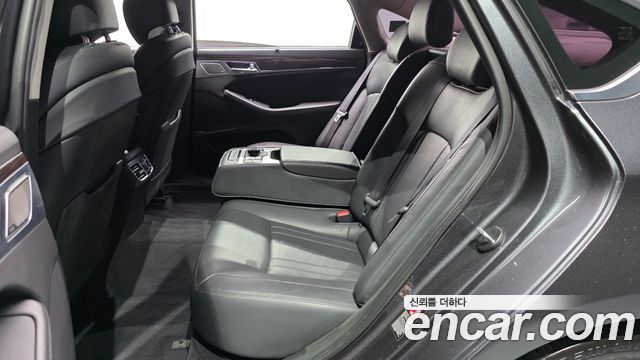 Genesis G80 3.3 GDI AWD Premium Luxury 2018 — фото 15