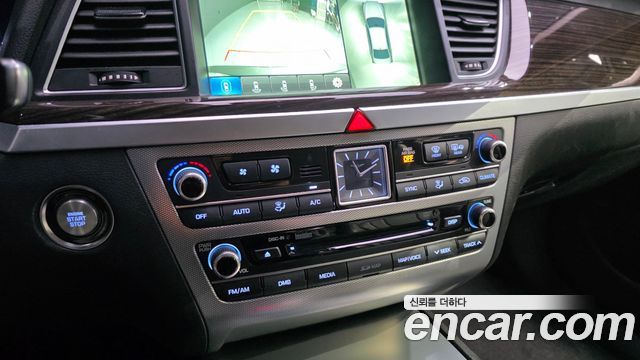 Genesis G80 3.3 GDI AWD Premium Luxury 2018 — фото 22