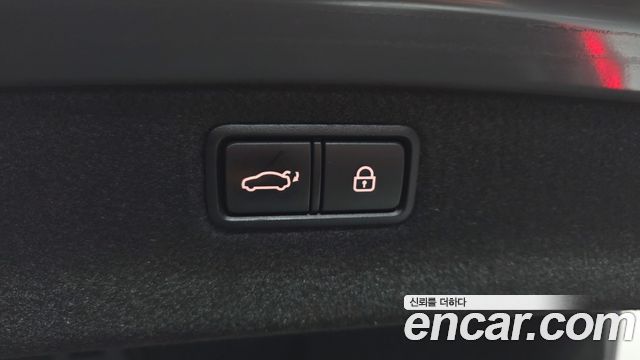 Genesis G80 3.3 GDI AWD Premium Luxury 2018 — фото 24