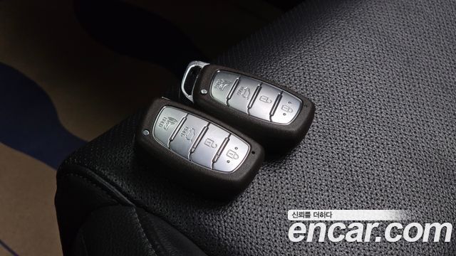 Hyundai Tucson Diesel 2.0 2WD Modern 2017 — фото 16