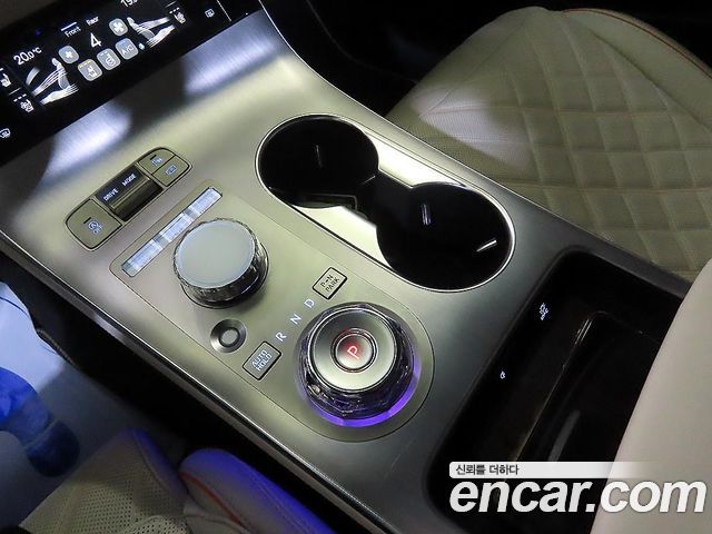 Genesis GV70 2.5T Gasoline 2WD 2025 — фото 16