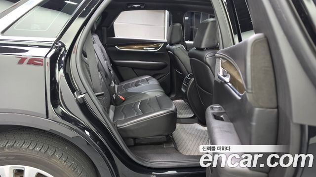 Cadillac XT5 3.6 Platinum 2017 — фото 12