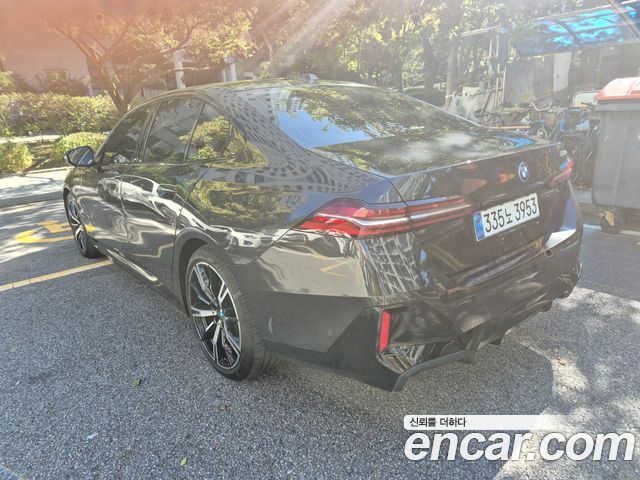 BMW 5 Series (G60) 530e M Sport 2025 — фото 2
