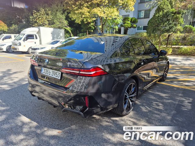 BMW 5 Series (G60) 530e M Sport 2025 — фото 5