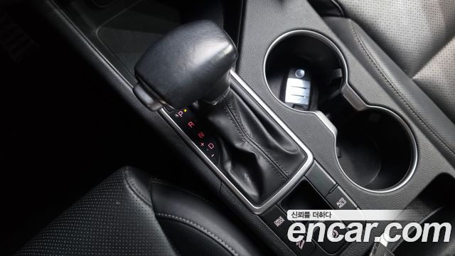Kia Sportage The Bold Diesel 2.0 2WD Prestige 2019 — фото 9