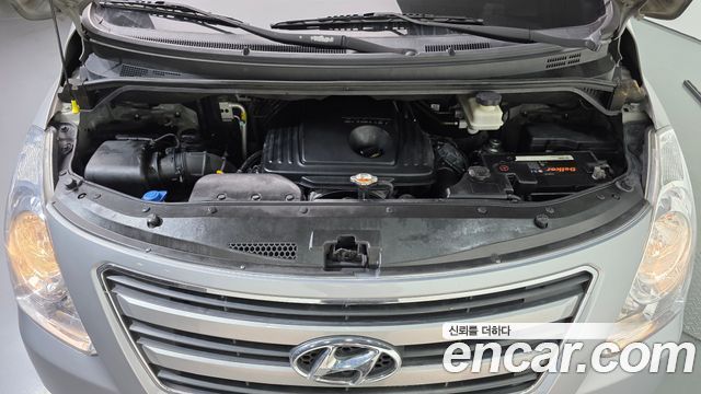 Hyundai Grand Starex 3-Seater VAN Smart Special 2016 — фото 6