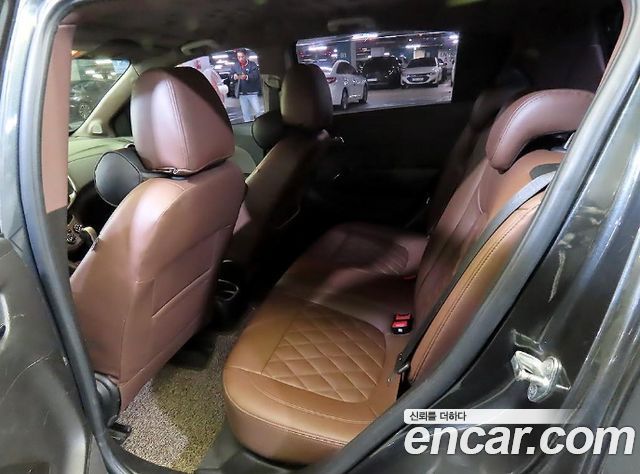 Chevrolet Aveo Hatchback 1.4 Turbo LT 2017 — фото 6