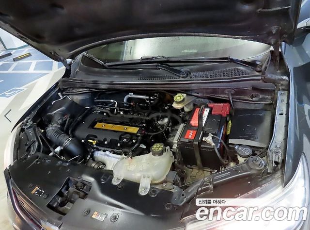 Chevrolet Aveo Hatchback 1.4 Turbo LT 2017 — фото 22