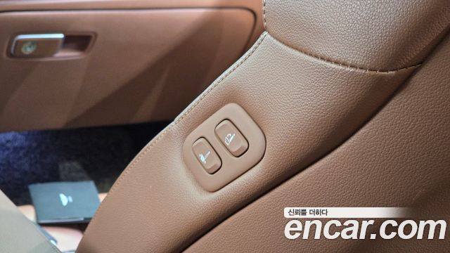 Genesis G80 (RG3) Gasoline 2.5 Turbo AWD 2022 — фото 33