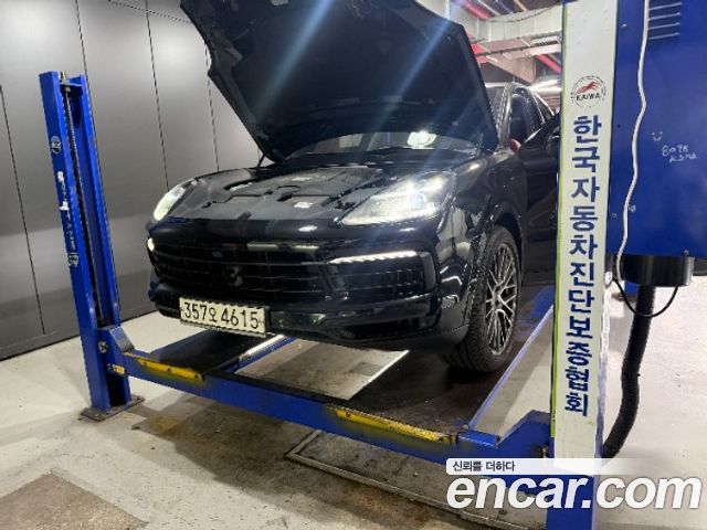 Porsche Cayenne (PO536) 3.0 Coupe