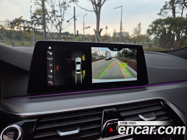 BMW 5 Series (G30) 530i M Sport Package 2018 — фото 15