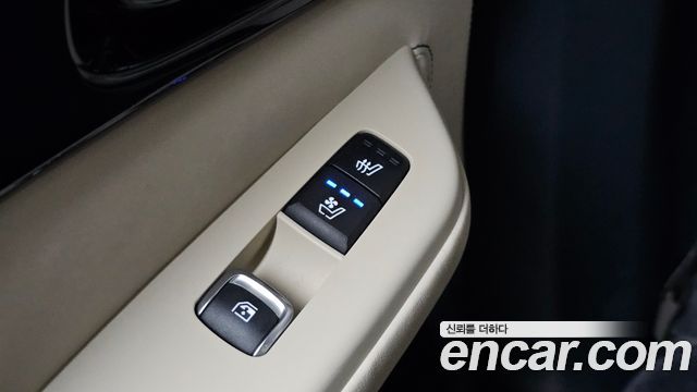 Kia Carnival (IV) Gasoline 9-Seater Hi Limousine (7-seater Limousine(Special vehicle) 2025 — фото 31
