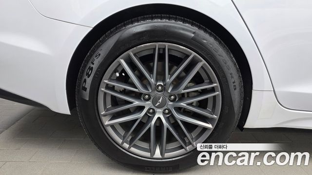 Genesis G70 2.0T Advanced 2018 — фото 5