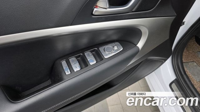 Genesis G70 2.0T Advanced 2018 — фото 27