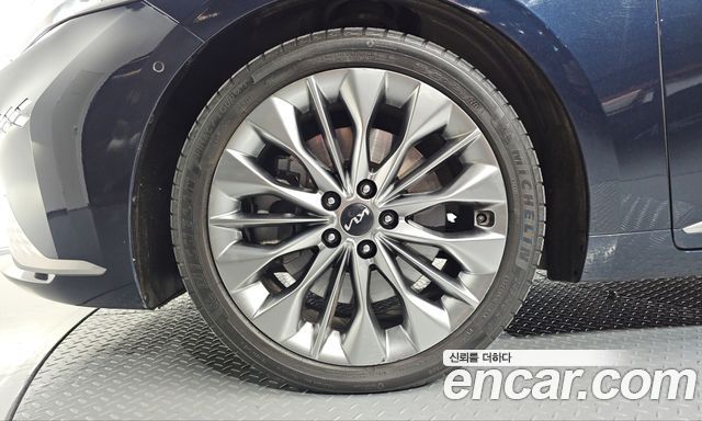 Kia K8 3.5 Gasoline 4WD Platinum 2022 — фото 5