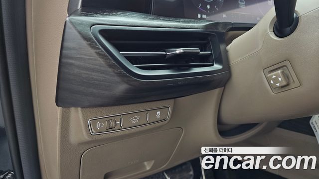 Kia K8 3.5 Gasoline 4WD Platinum 2022 — фото 27