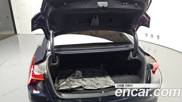 Kia K8 3.5 Gasoline 4WD Platinum 2022 — фото 40