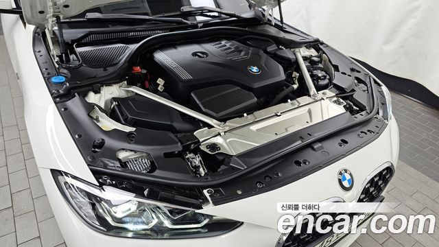 BMW 4 Series (G22) 420i M Sport Convertible 2021 — фото 6