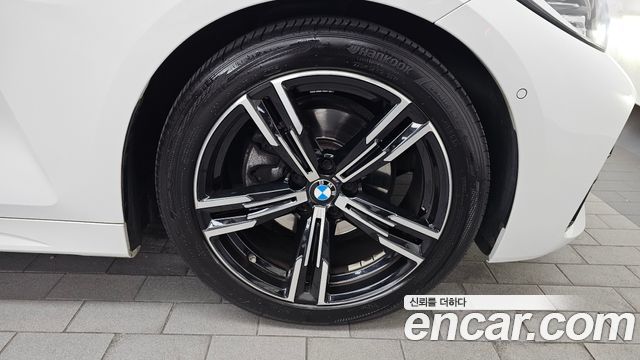 BMW 4 Series (G22) 420i M Sport Convertible 2021 — фото 21
