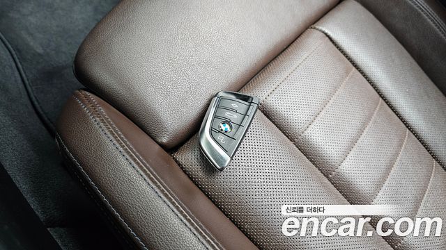 BMW 4 Series (G22) 420i M Sport Convertible 2021 — фото 26