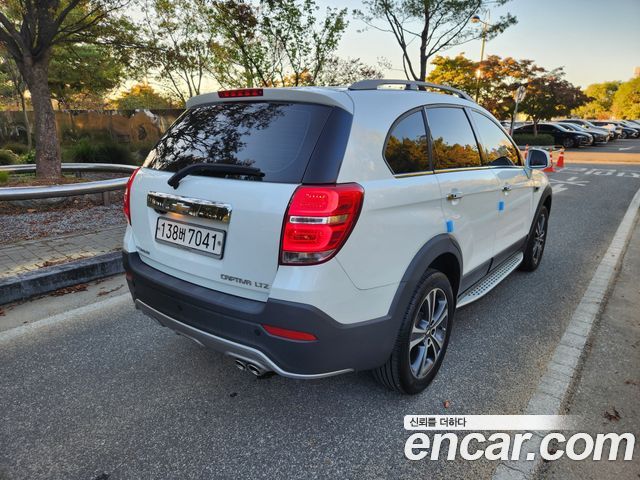 Chevrolet Captiva 2WD LTZ 2016 — фото 6