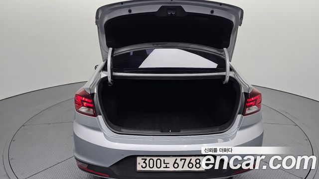 Hyundai Avante (AD) 1.6 Smart 2020 — фото 20