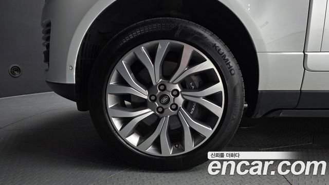 Land Rover Range Rover (IV) 4.4 SDV8 AB DIESEL 2019 — фото 5