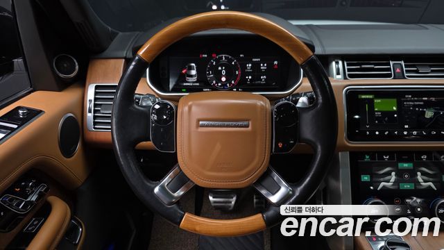 Land Rover Range Rover (IV) 4.4 SDV8 AB DIESEL 2019 — фото 13