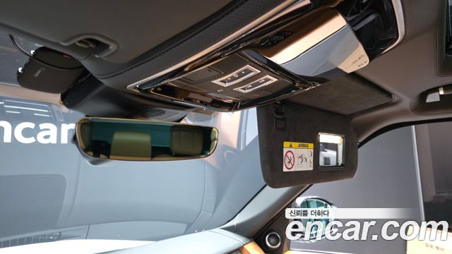 Land Rover Range Rover (IV) 4.4 SDV8 AB DIESEL 2019 — фото 36
