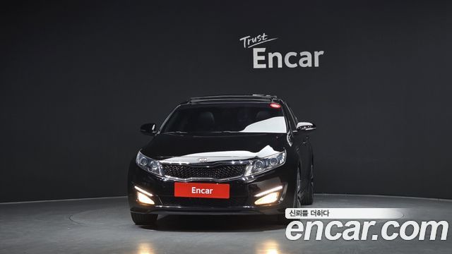 Kia K5 2.0 Prestige Standard 2011 — фото 3