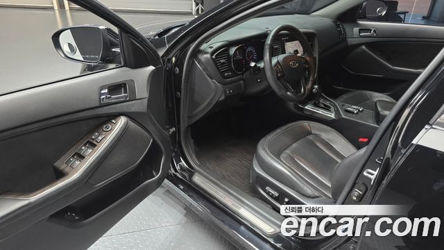 Kia K5 2.0 Prestige Standard 2011 — фото 10