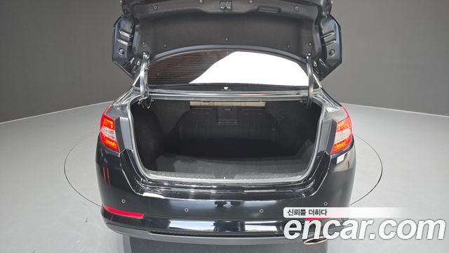 Kia K5 2.0 Prestige Standard 2011 — фото 20
