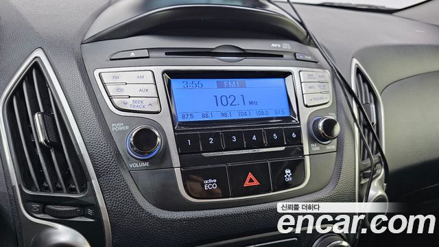 Hyundai Tucson ix Diesel 2WD X20 Luxury 2011 — фото 15