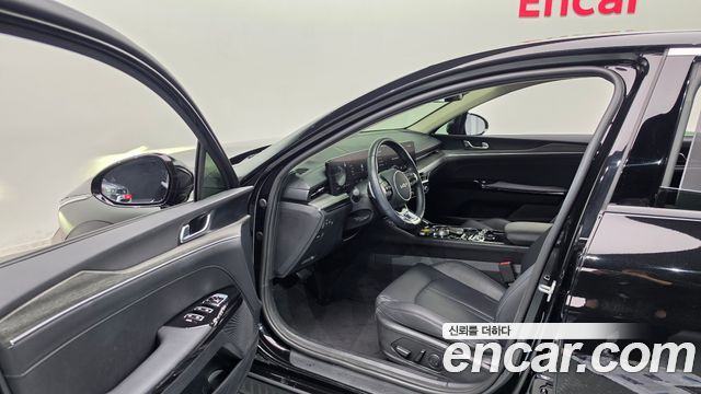 Kia K5 (III) 2.0 Noblesse 2024 — фото 10