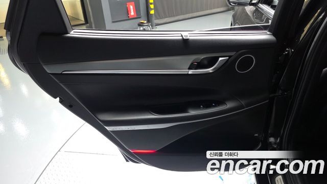 Hyundai Grandeur (IG) 3.0 Exclusive Special 2018 — фото 25