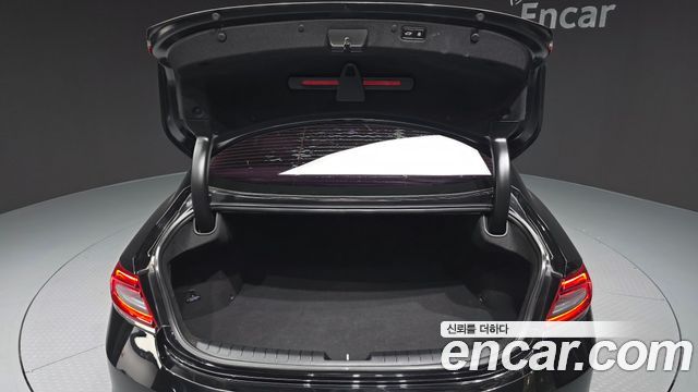 Hyundai Grandeur (IG) 3.0 Exclusive Special 2018 — фото 28