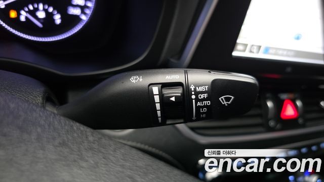 Hyundai Grandeur (IG) 3.0 Exclusive Special 2018 — фото 30