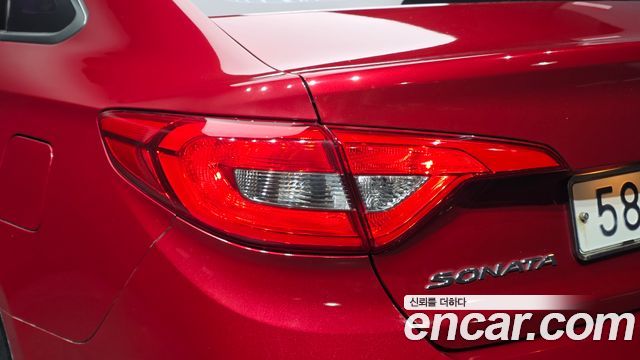 Hyundai Sonata (LF) LPI Premium 2016 — фото 23