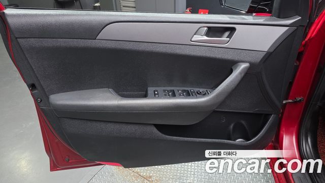 Hyundai Sonata (LF) LPI Premium 2016 — фото 24