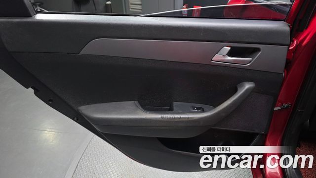Hyundai Sonata (LF) LPI Premium 2016 — фото 25
