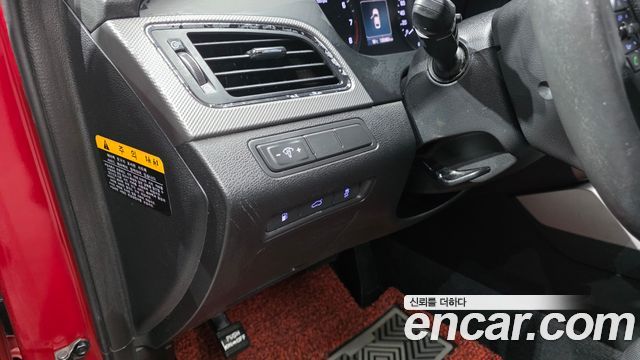 Hyundai Sonata (LF) LPI Premium 2016 — фото 31