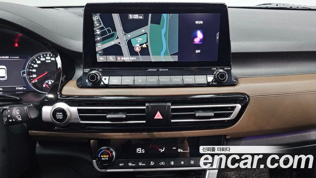Kia Seltos Diesel 1.6 4WD Noblesse 2020 — фото 16