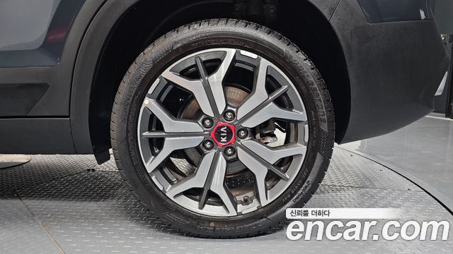 Kia Seltos Diesel 1.6 4WD Noblesse 2020 — фото 21